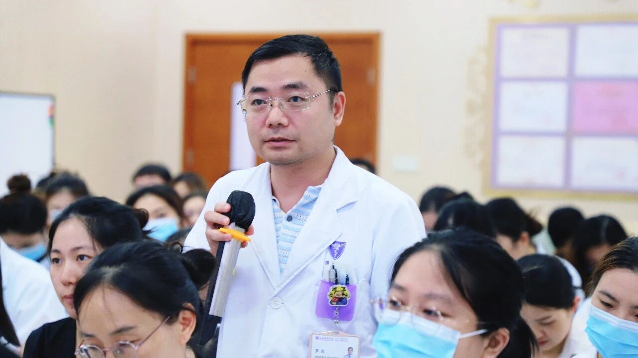 座谈会现场-3