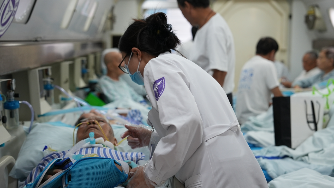 高压氧舱治疗